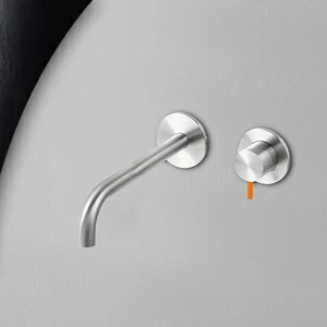 Смеситель для раковины сталь глянцевая с оранжевой ручкой Toki Radomonte TKI19LCIL24