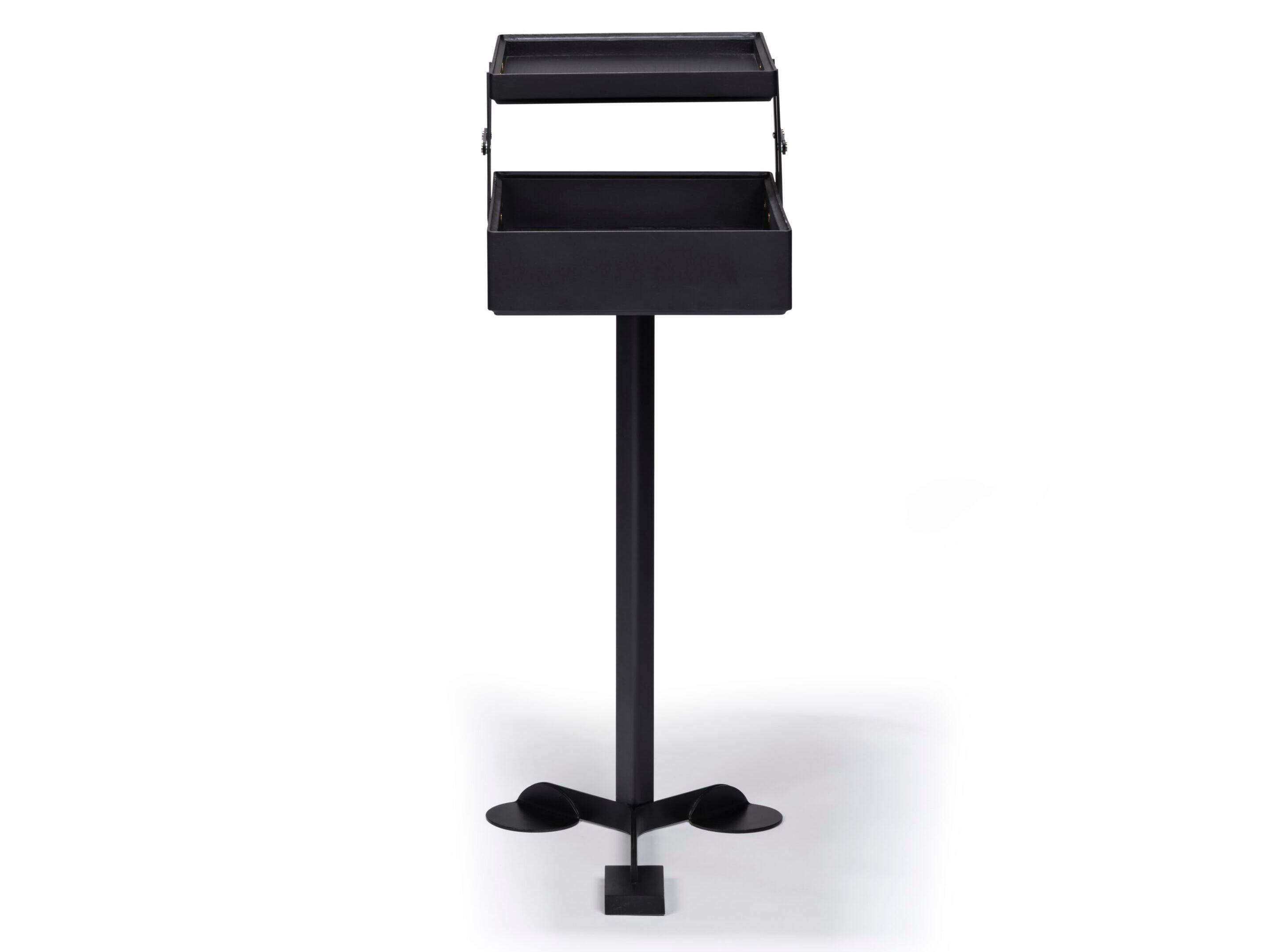 Журнальный столик с подносом In Stock Karakter ARCH-00107906 - Вид №2