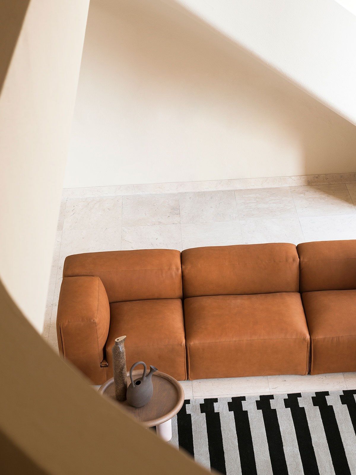 Кожаный модульный диван Tacchini Le Mura ARCH-00017013 - Вид №11