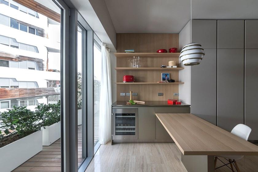 TM Italia Cucine Двухсторонняя линейная кухня с консольным столом K6 sun-id-1478858 - Вид №2