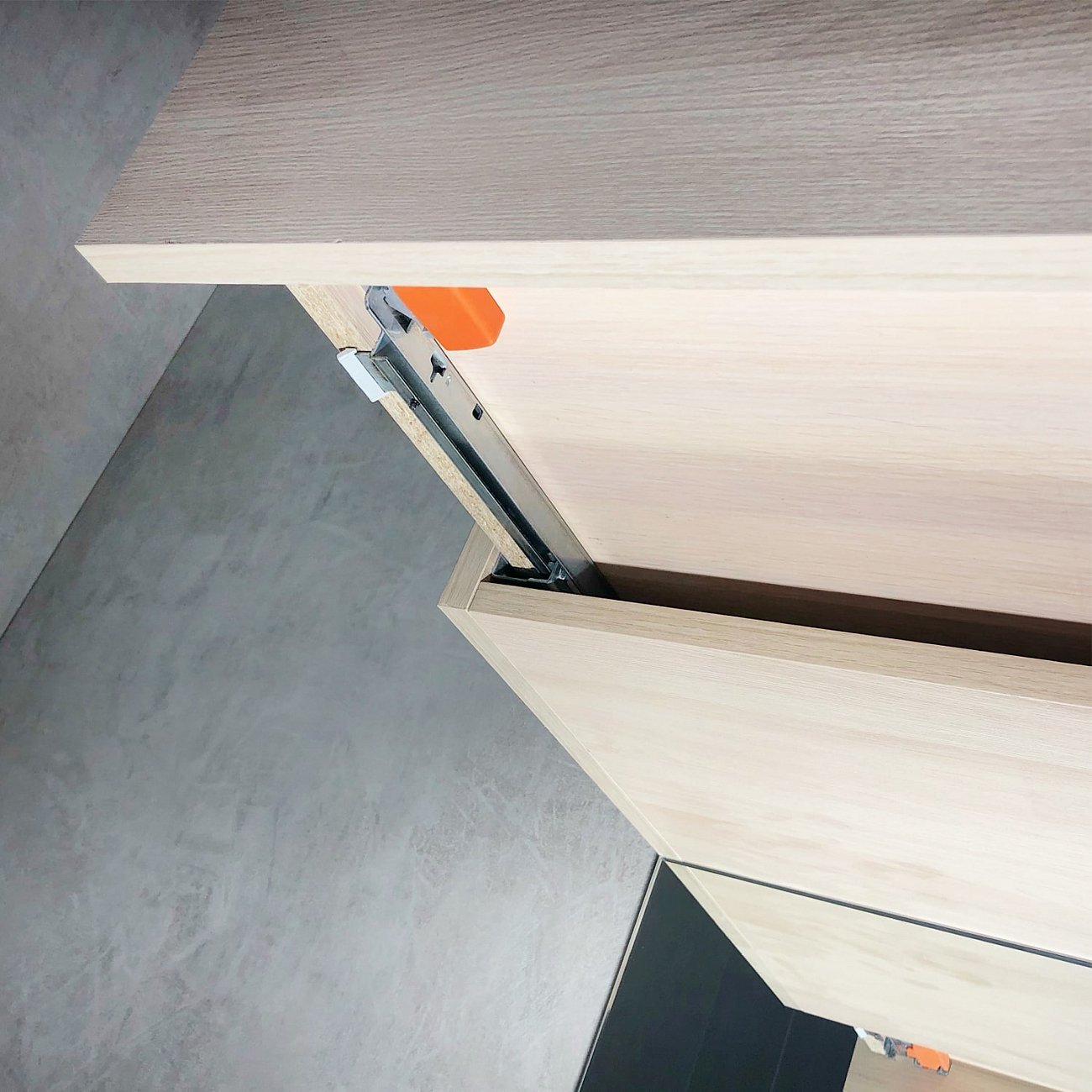 Прихожая с зеркалом и ящиком бежевая "Приви" GRAUM  304003 Бежевый;зеркальный  - Вид №1