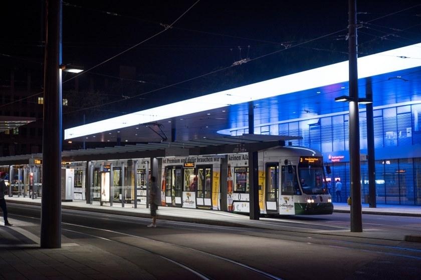 iGuzzini Настенный светодиодный уличный фонарь из литого алюминия Ufo sun-id-1432108 - Вид №1