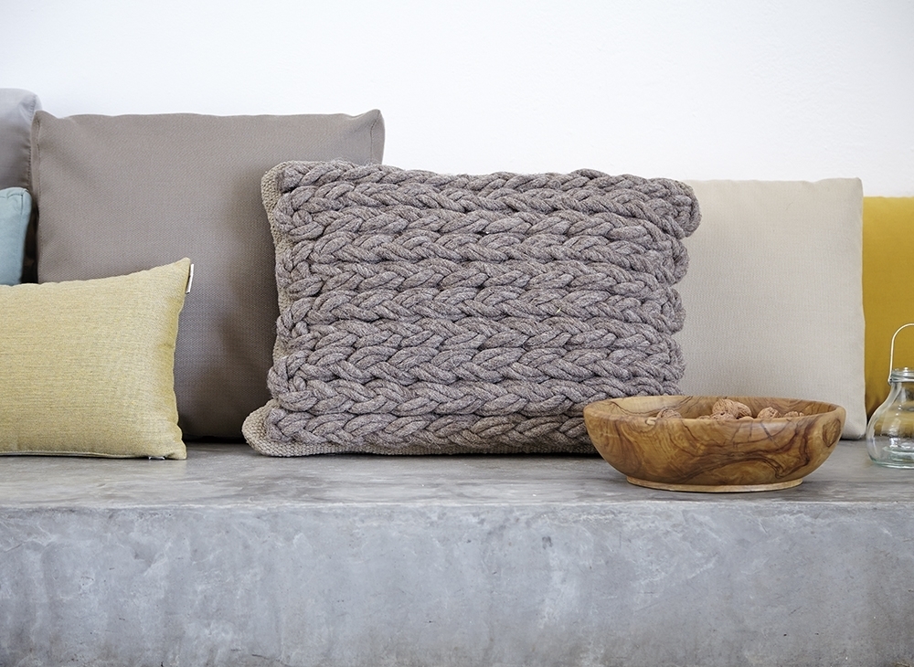 100383 Подушка Taupe GAN Trenzas - Вид №1