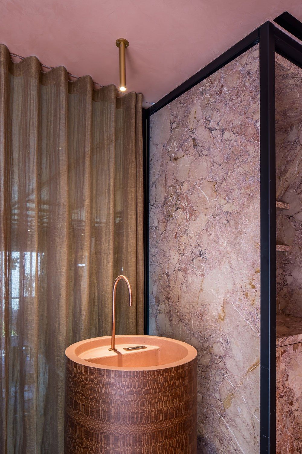 Круглый потолочный светодиодный прожектор Deltalight NEEDLE ARCH-00073502 - Вид №1