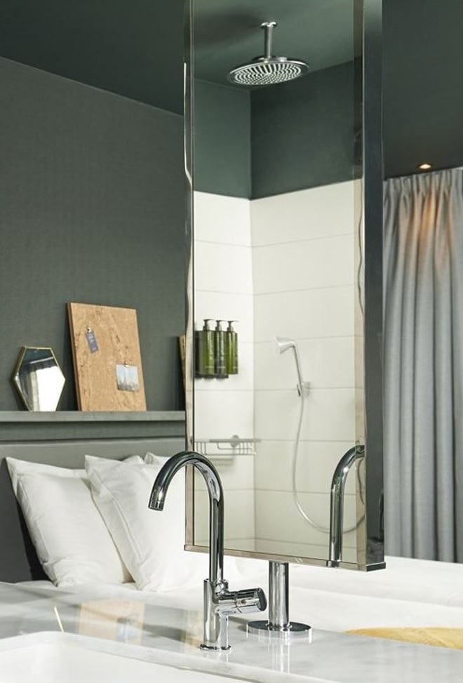 Прямоугольное вращающееся зеркало с рамкой Spekkio Turnable LED ARCH-00082293 - Вид №1