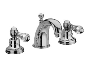 Смеситель для раковины с 3 отверстиями