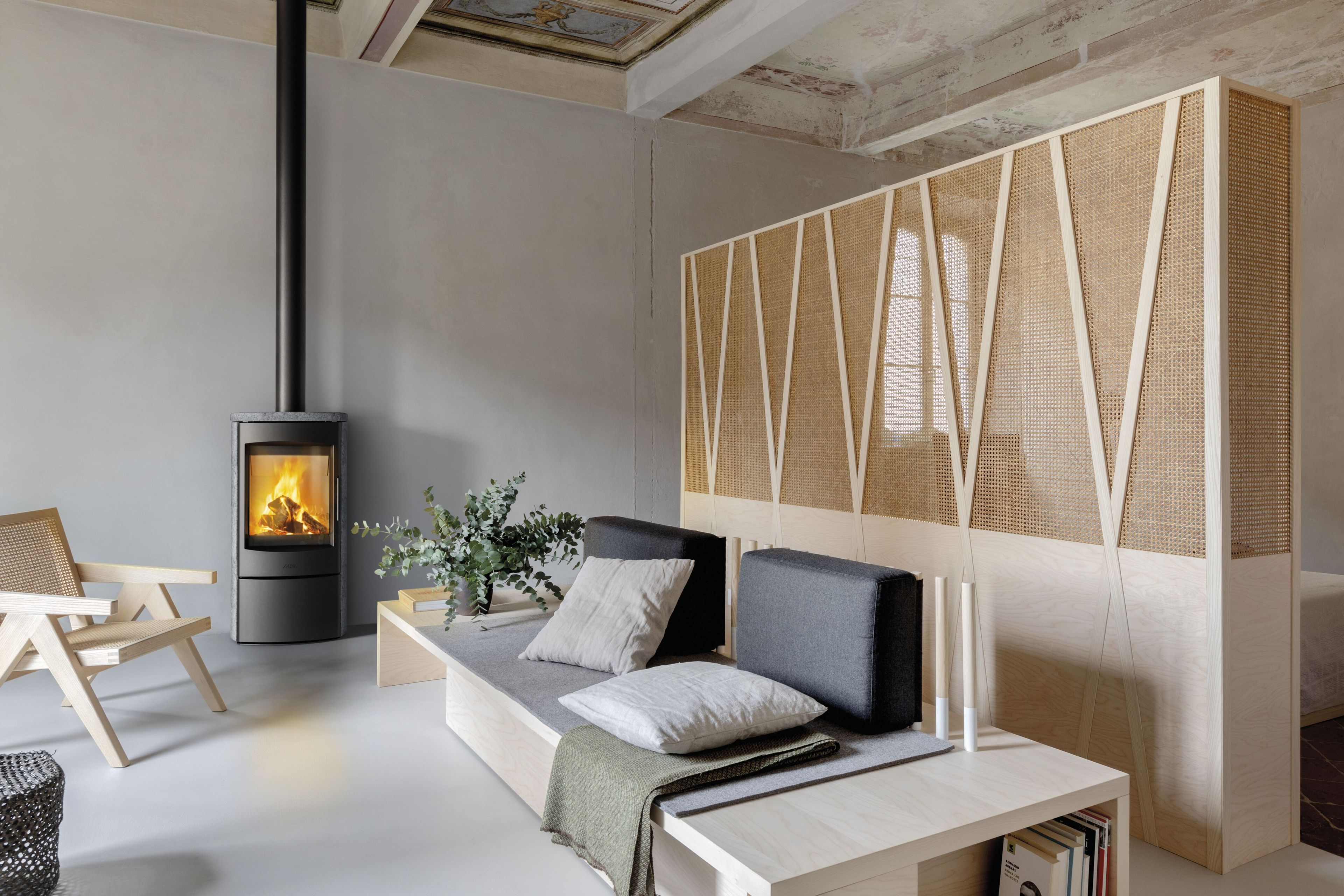 Стальная дровяная печь MCZ AHLMA ARCH-00054293 - Вид №1