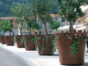 Круглый плантатор