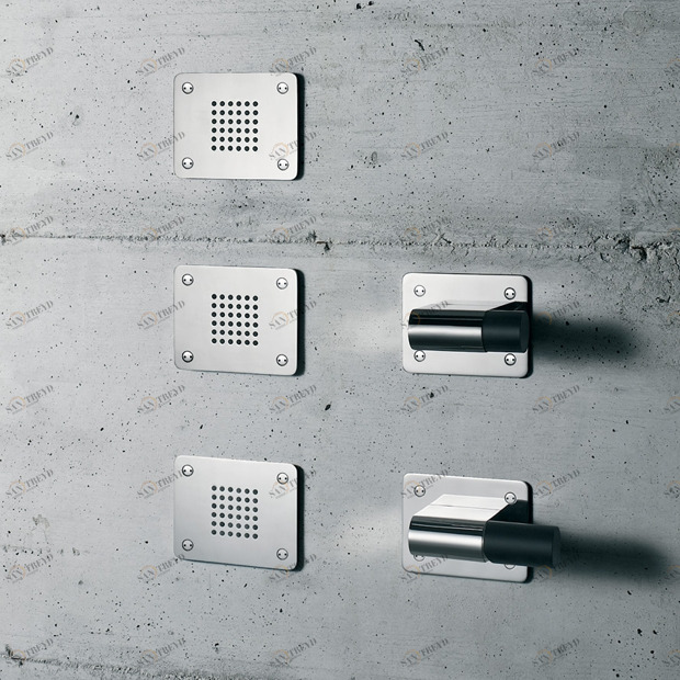 30 44. Душ для тела Quadrodesign 