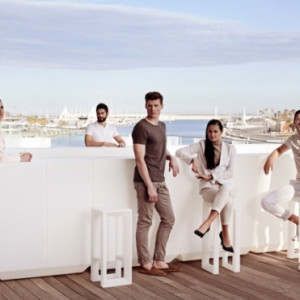 000169 Барный стул Vondom Frame