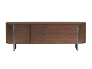 Деревянный шкаф