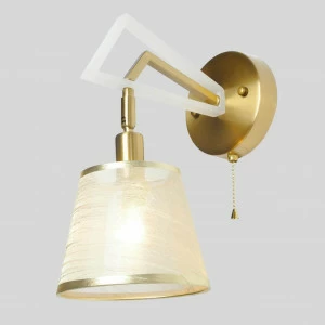 Спот настенный с белым абажуром золотая бронза Eurosvet 60082/1 EUROSVET ALICANTE 00-3925719 Золото