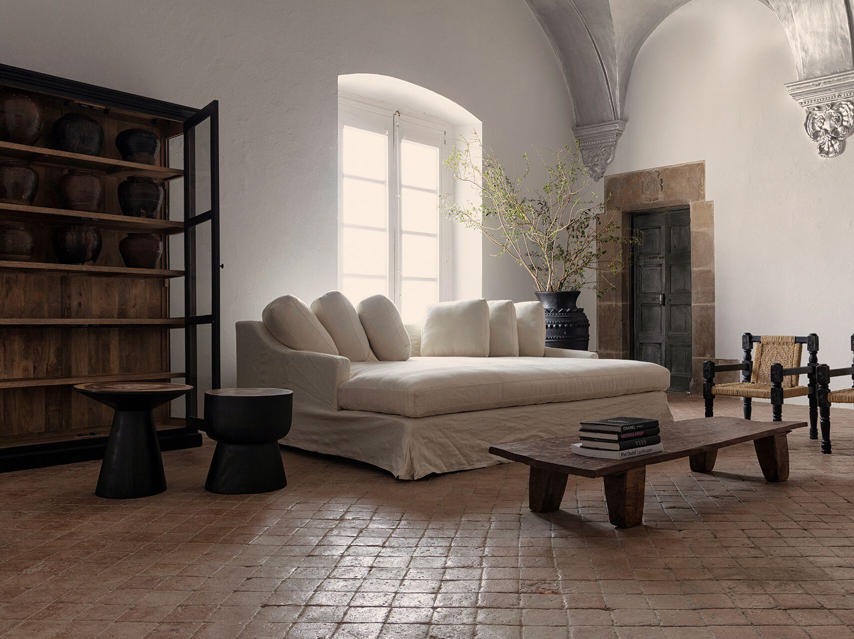 Витрина из дерева и стекла Vical Home BAVAY ARCH-00071879 - Вид №2