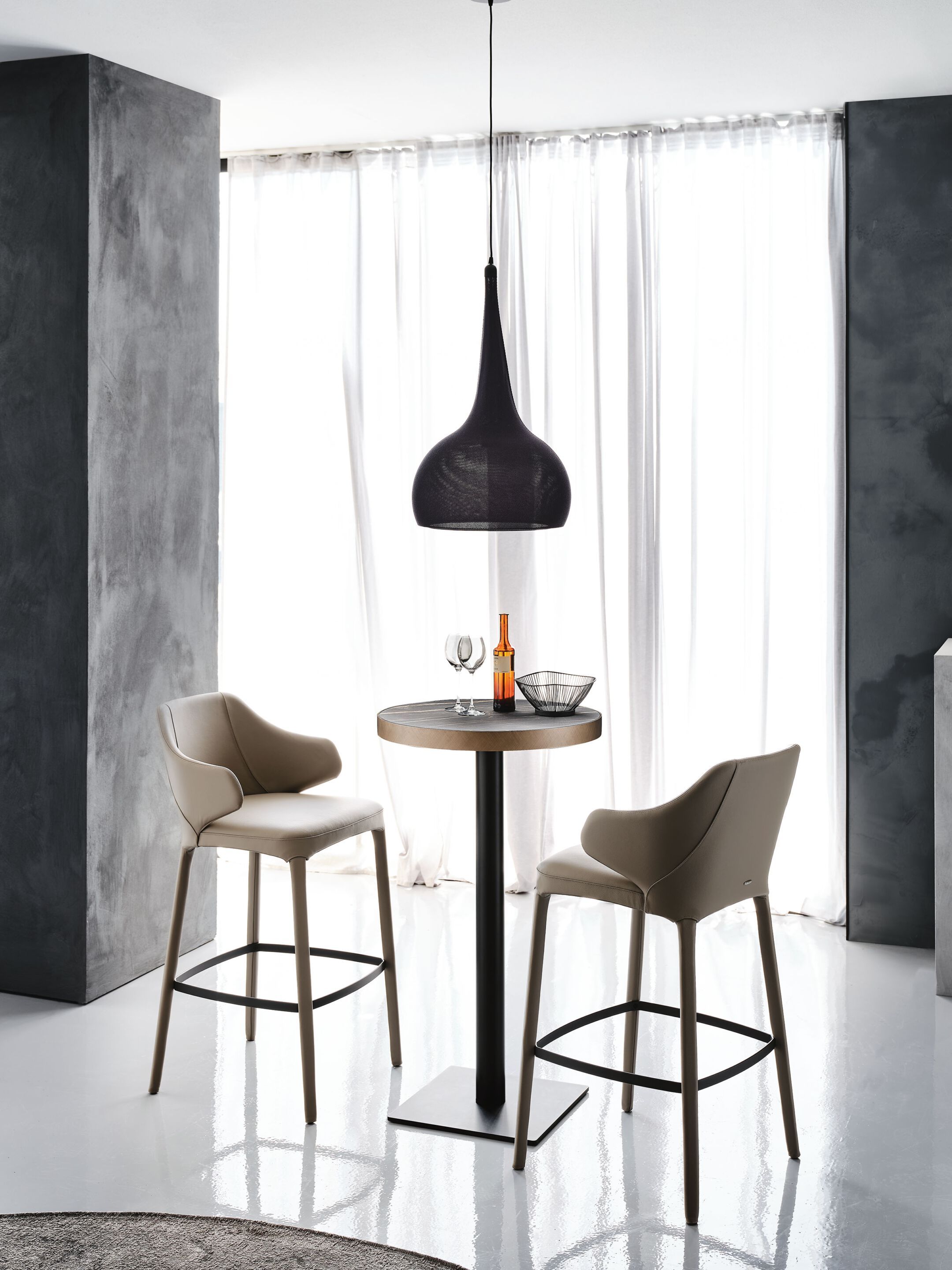 Высокий кожаный мягкий стул Cattelan italia Ванда ARCH-00106864 - Вид №1