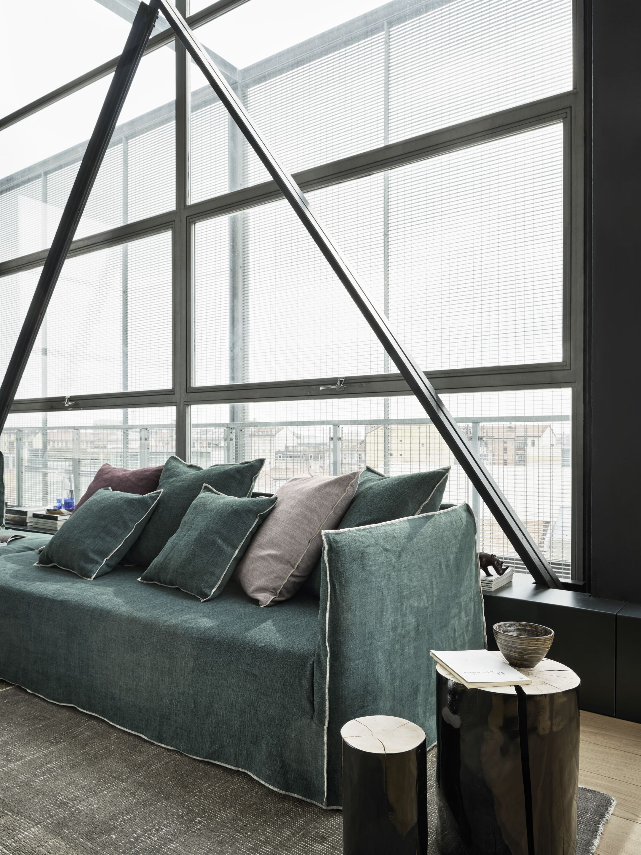 Низкий круглый журнальный столик для гостиной Gervasoni журнал + Новости ARCH-00096781 - Вид №8