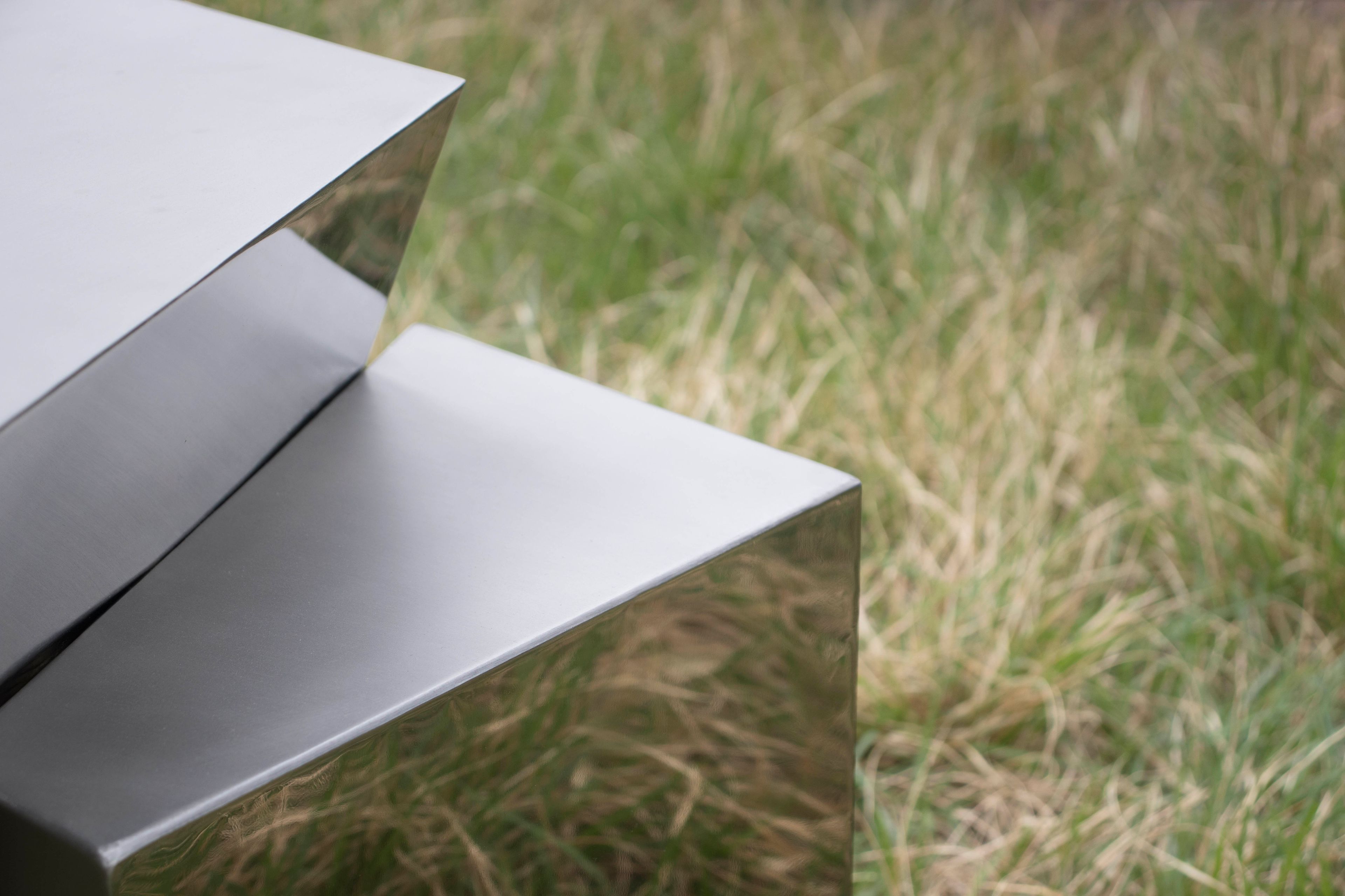 Низкий журнальный столик из нержавеющей стали Movimento Gallery SLICE ARCH-00034594 - Вид №11