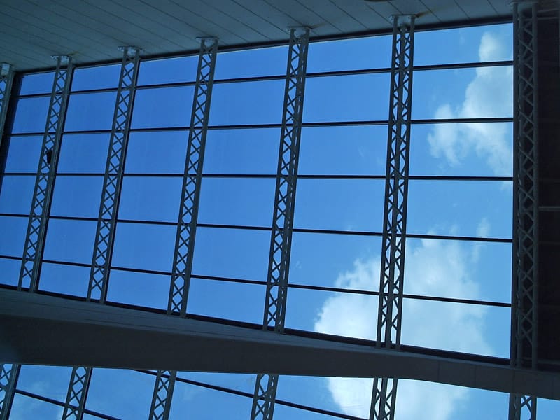 Поликарбонатный лист с солнечным управлением Polyvantis твердый лист LEXAN™ ARCH-00003536 - Вид №4