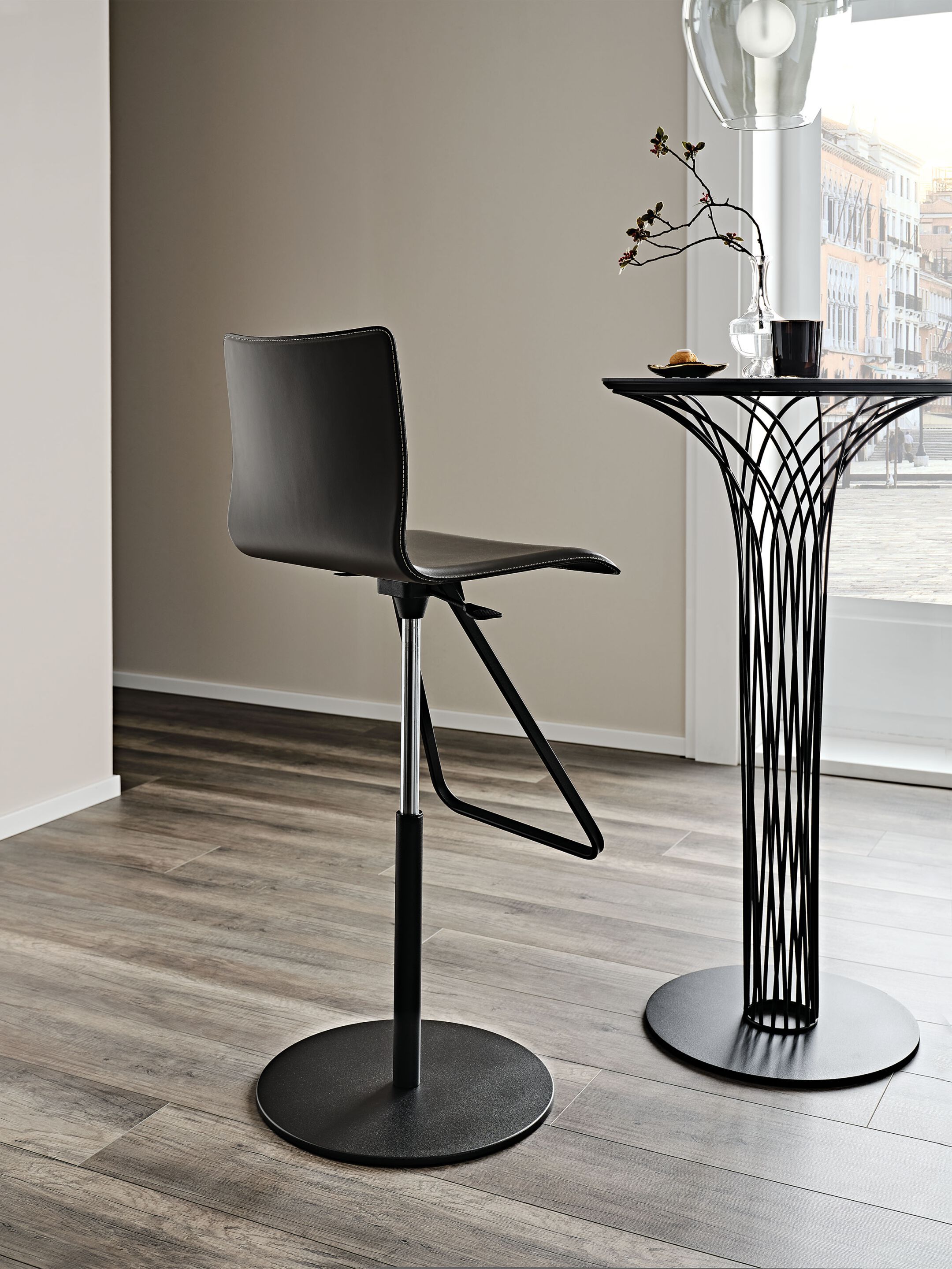 Регулируемый по высоте кожаный высокий стул Cattelan italia TOTO ARCH-00116805 - Вид №1