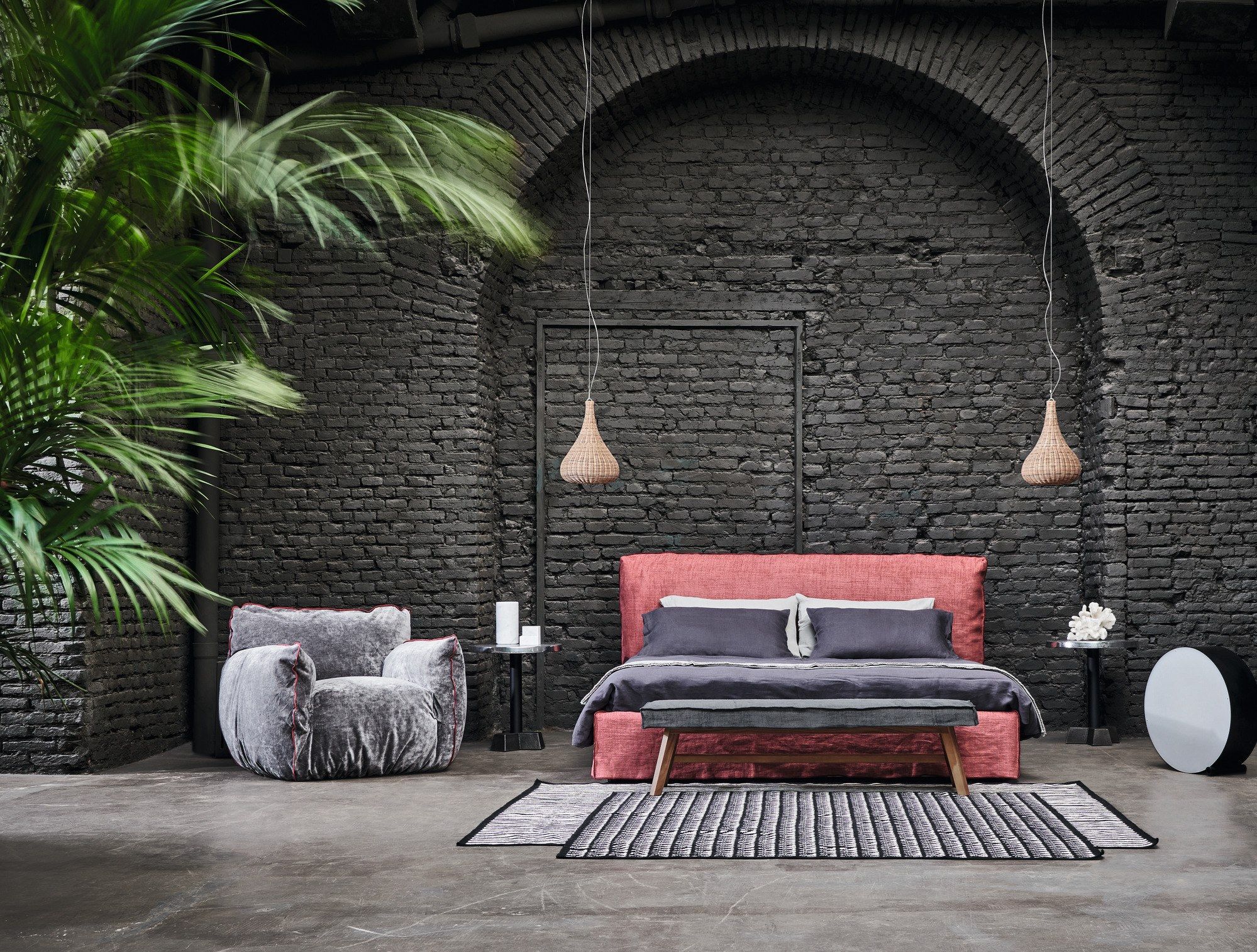 Круглый чугунный журнальный столик Gervasoni латунь ARCH-00082307 - Вид №14