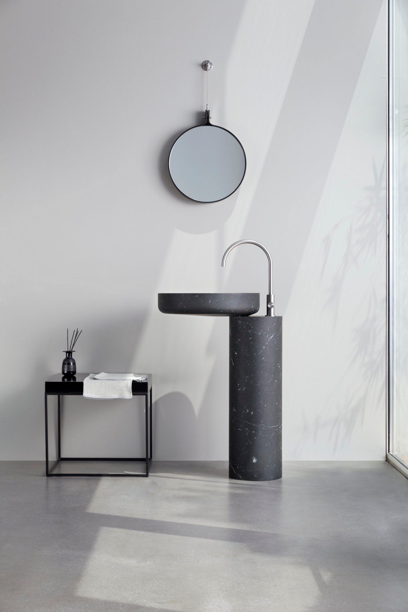 Круглый отдельно стоящий умывальник Rexa O_O ARCH-00058615 - Вид №3