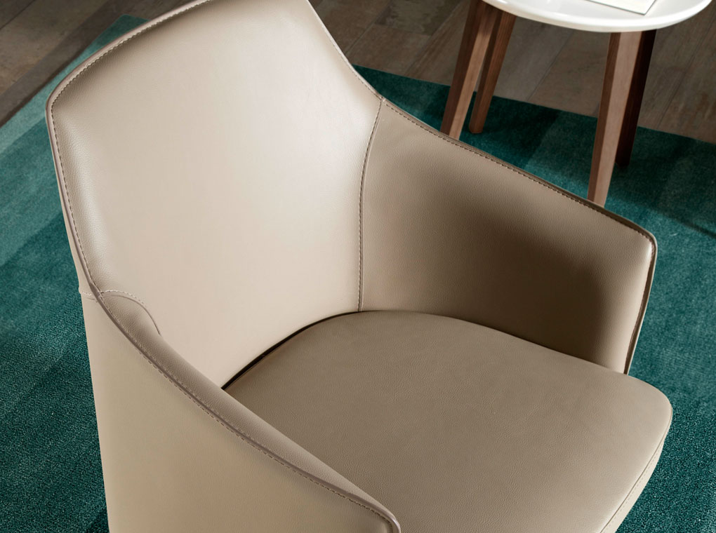 093017 Поворотное кресло кожзам SF779 бежевое Aqua 07 Angel Cerda  - Вид №2