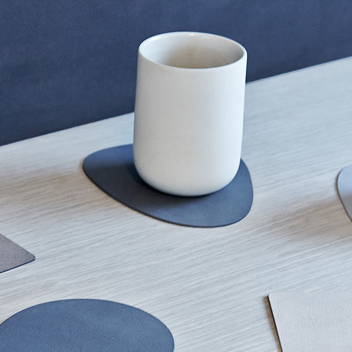 982494 NUPO dark blue подстаканник фигурный 11x13 см, толщина 1,6 мм;LIND DNA  - Вид №2