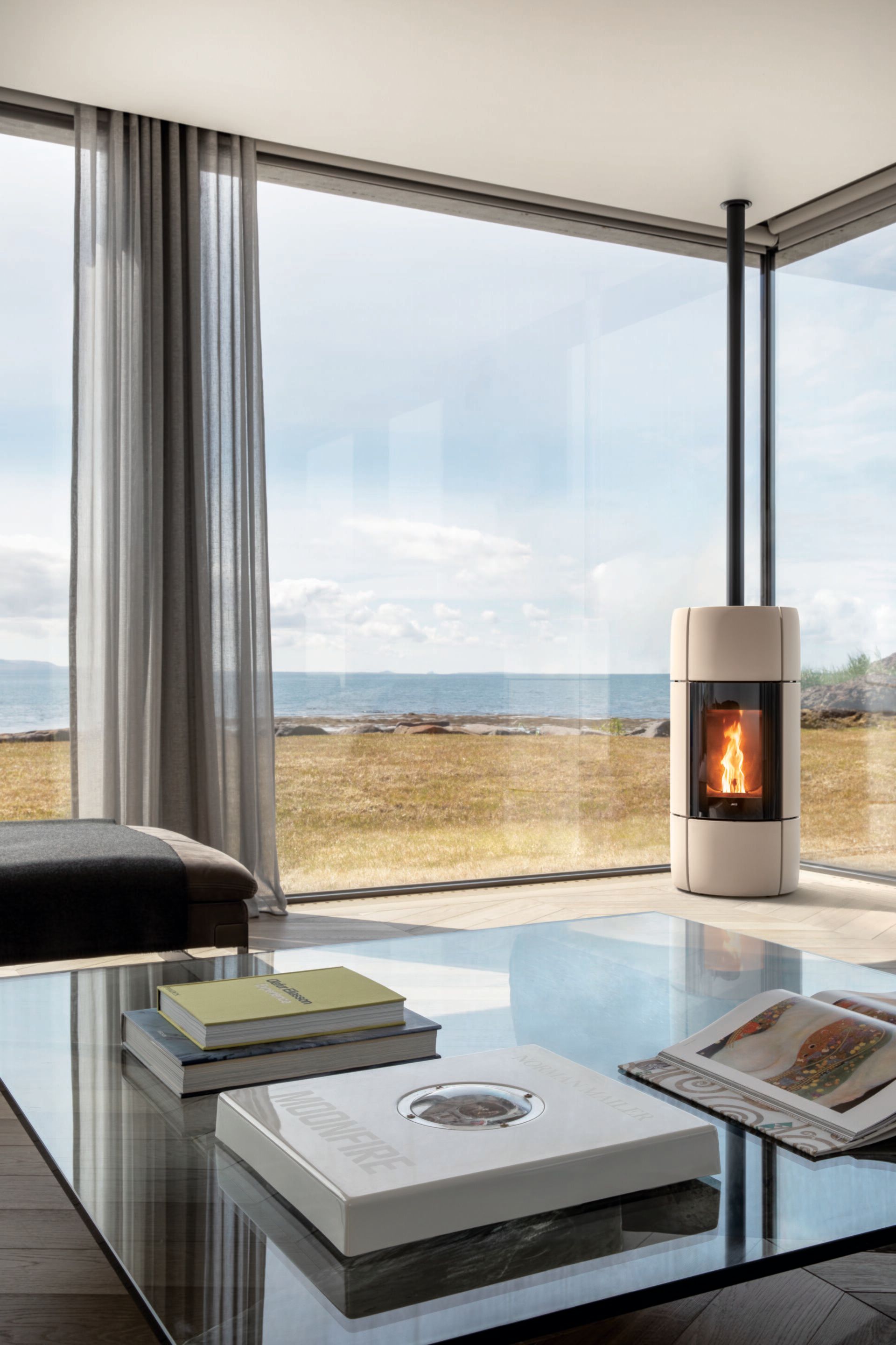 Керамическая пеллетная печь MCZ CURVE CORE ARCH-00006884