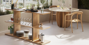 Круглый стол из тикового дерева