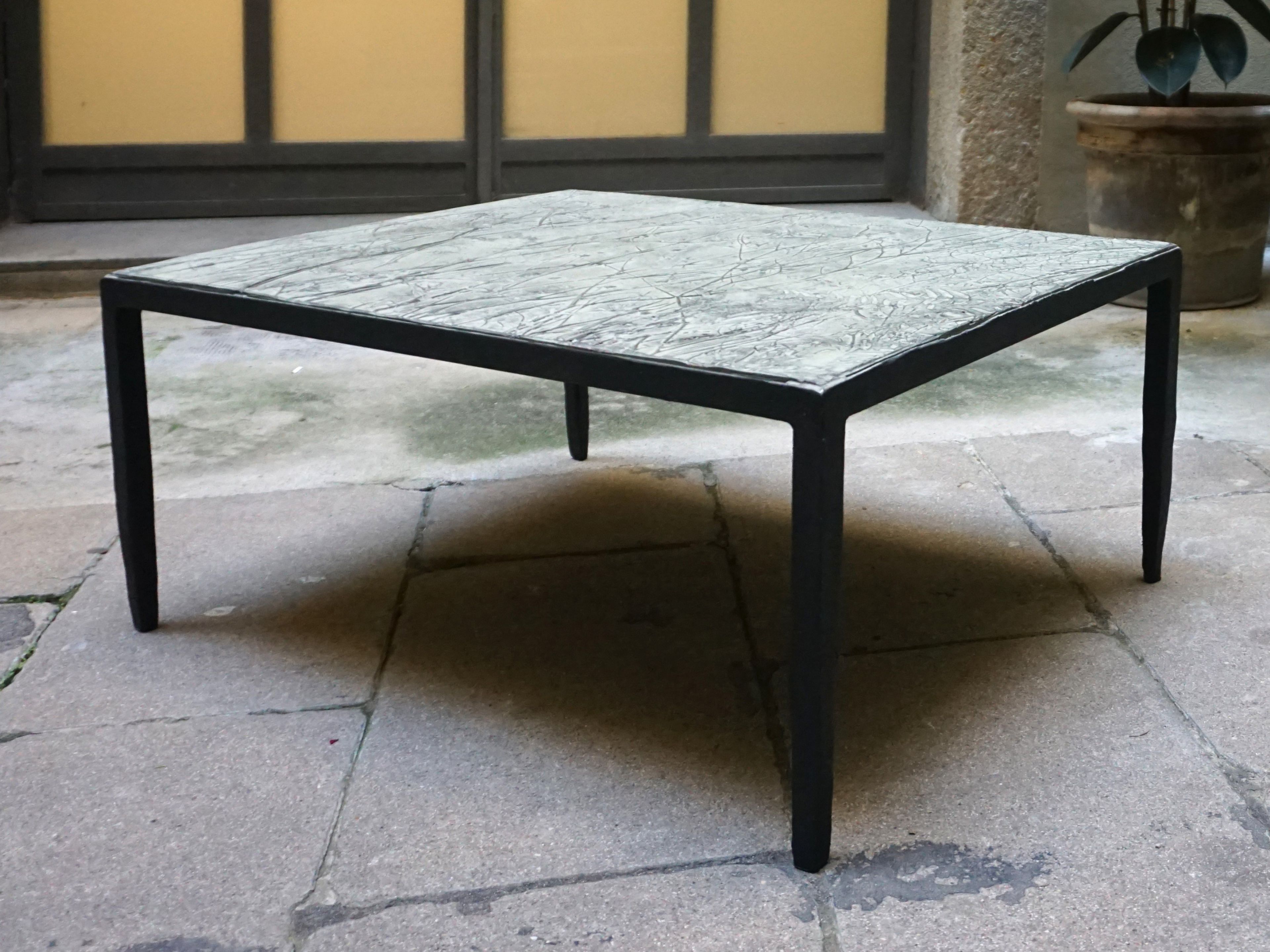 Журнальный столик из нержавеющей стали ICI ET LÀ Бетон ARCH-00102060