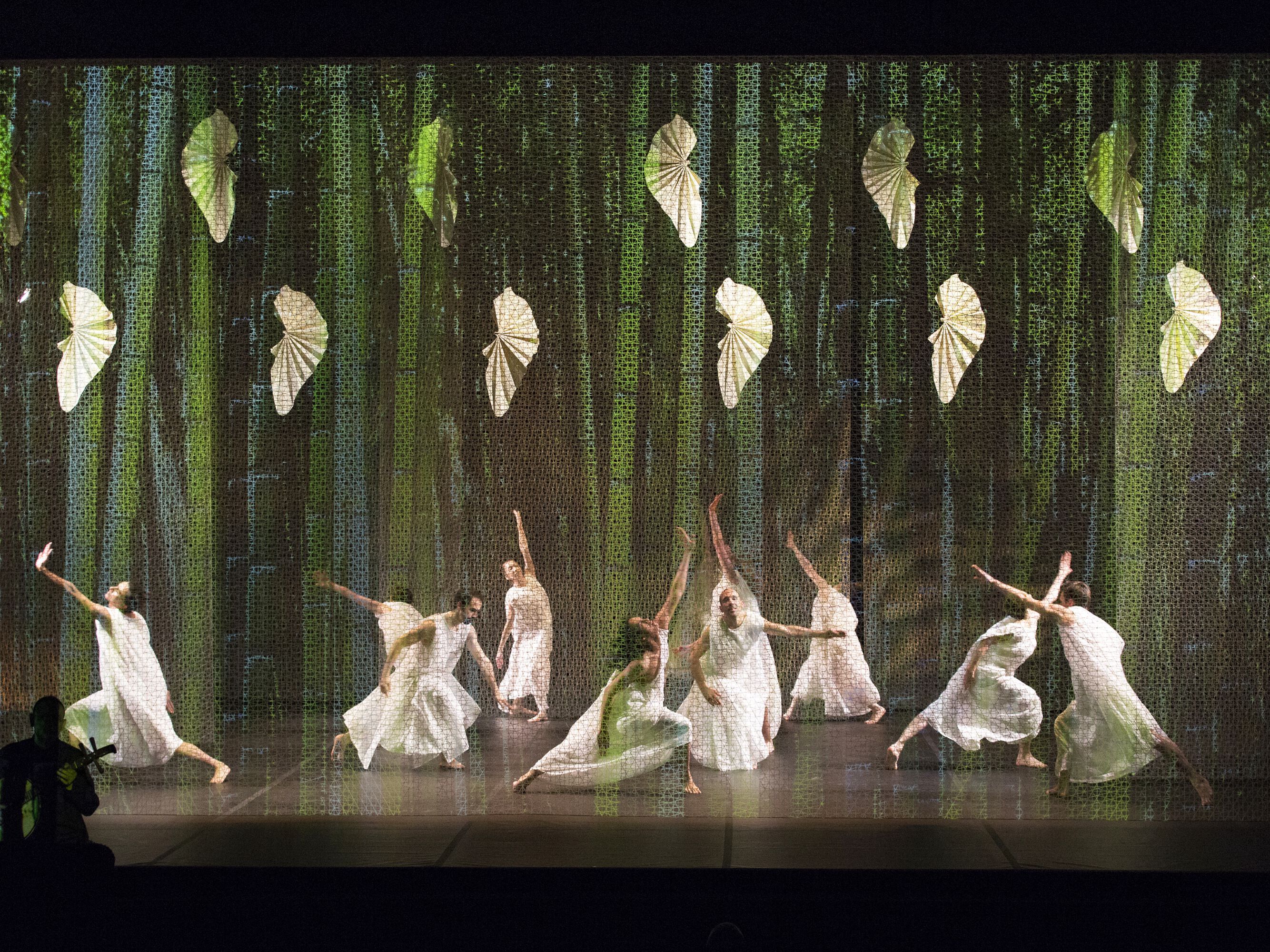 Легкие и гибкие материалы для иммерсивных декораций i-Mesh Installazioni scenografiche ARCH-00087732 - Вид №1