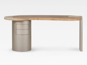 Дубовый стол