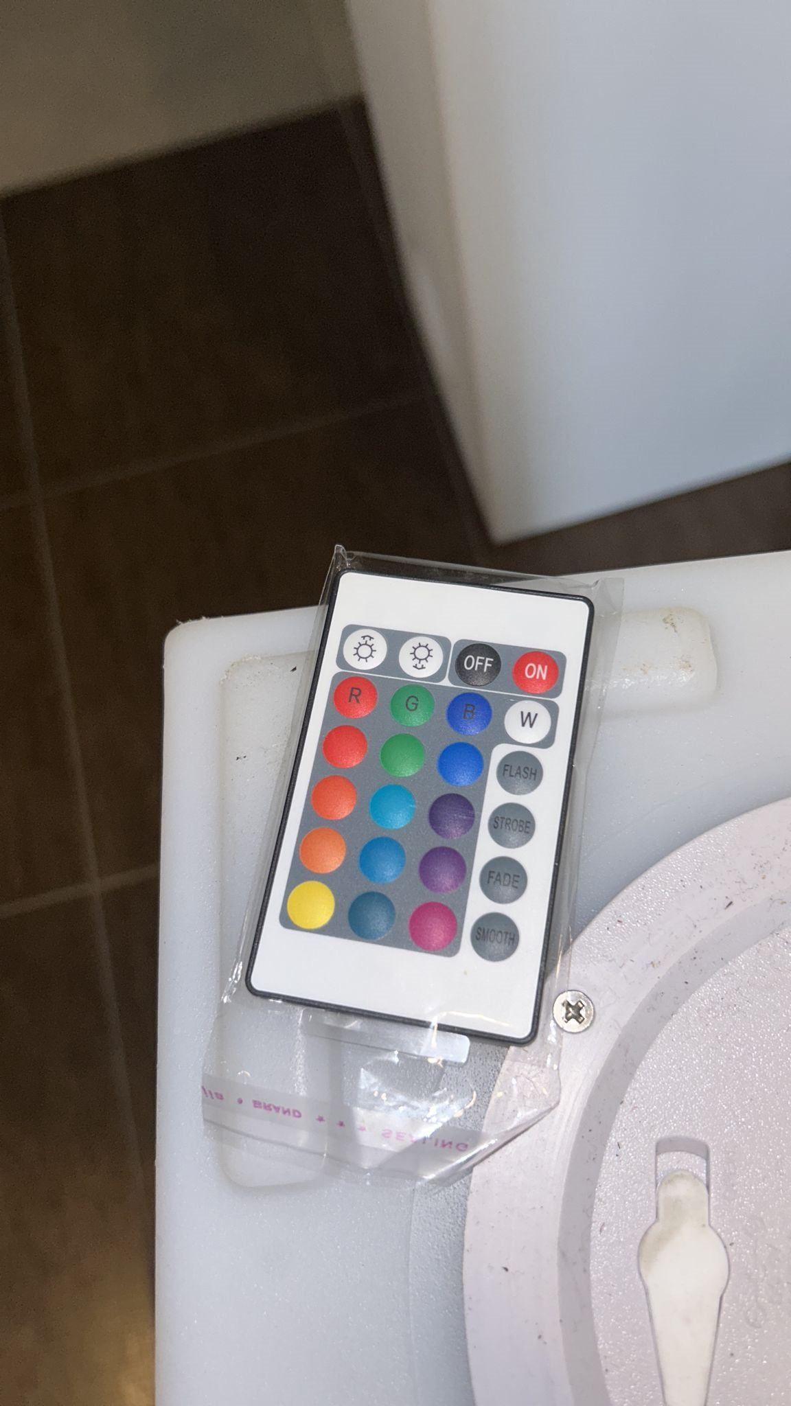 Высокий яркий квадратный садовый горшок из полиэтилена SINED QUADRATO SOLAR ARCH-00059392 - Вид №4