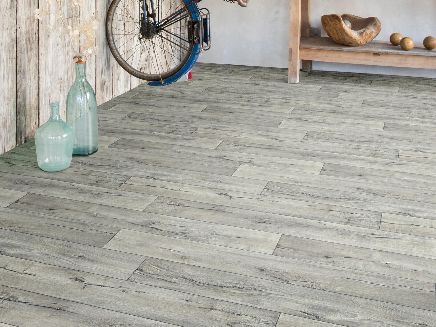 Нескользящий виниловый пол с эффектом дерева BEAUFLOR Feelings ARCH-00045349