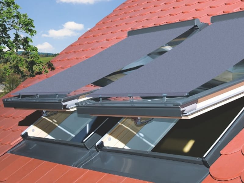 Открытый занавес окна крыши Fakro AMZ ARCH-00103412