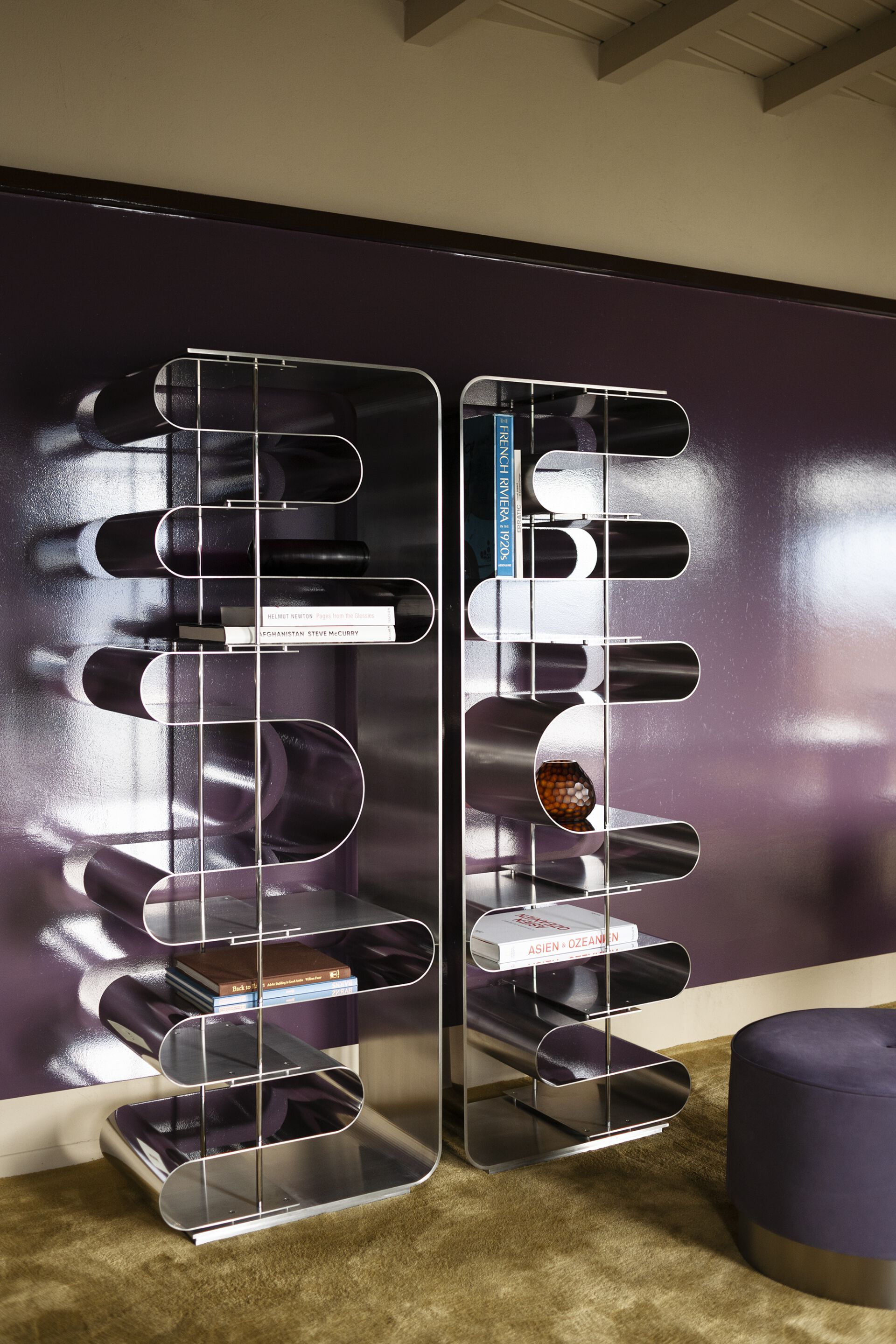 Алюминиевая двухсторонняя самонесущая Книжная полка Baxter Dune ARCH-00046617 - Вид №2