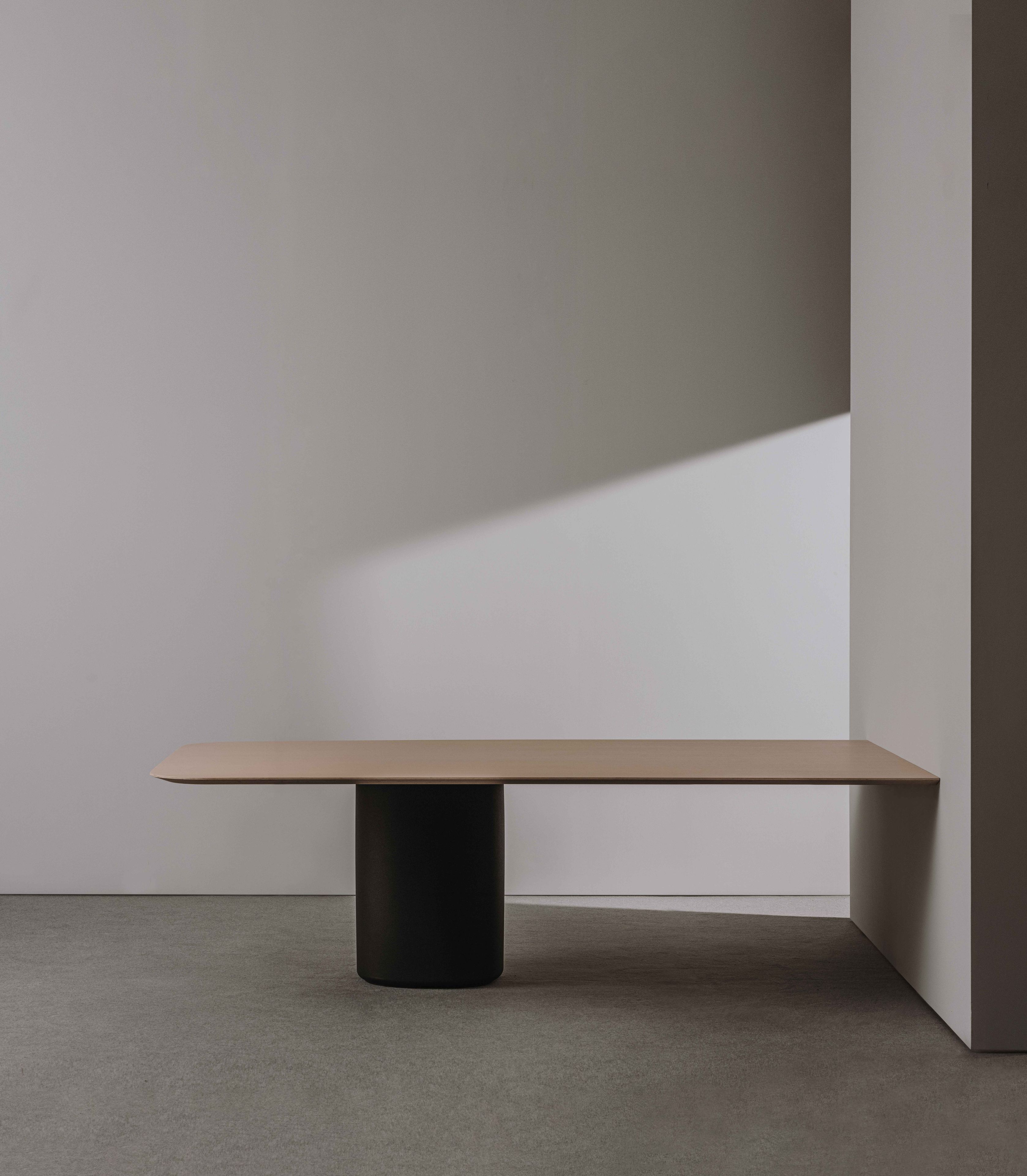 Прямоугольный стол для совещаний из полимера Andreu World Solid Conference ARCH-00143882 - Вид №1