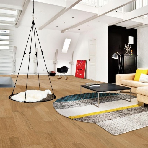 Паркетная доска Kahrs Дуб Бриз Линнея Полуматовая Брашированная 2600200568 - Вид №7