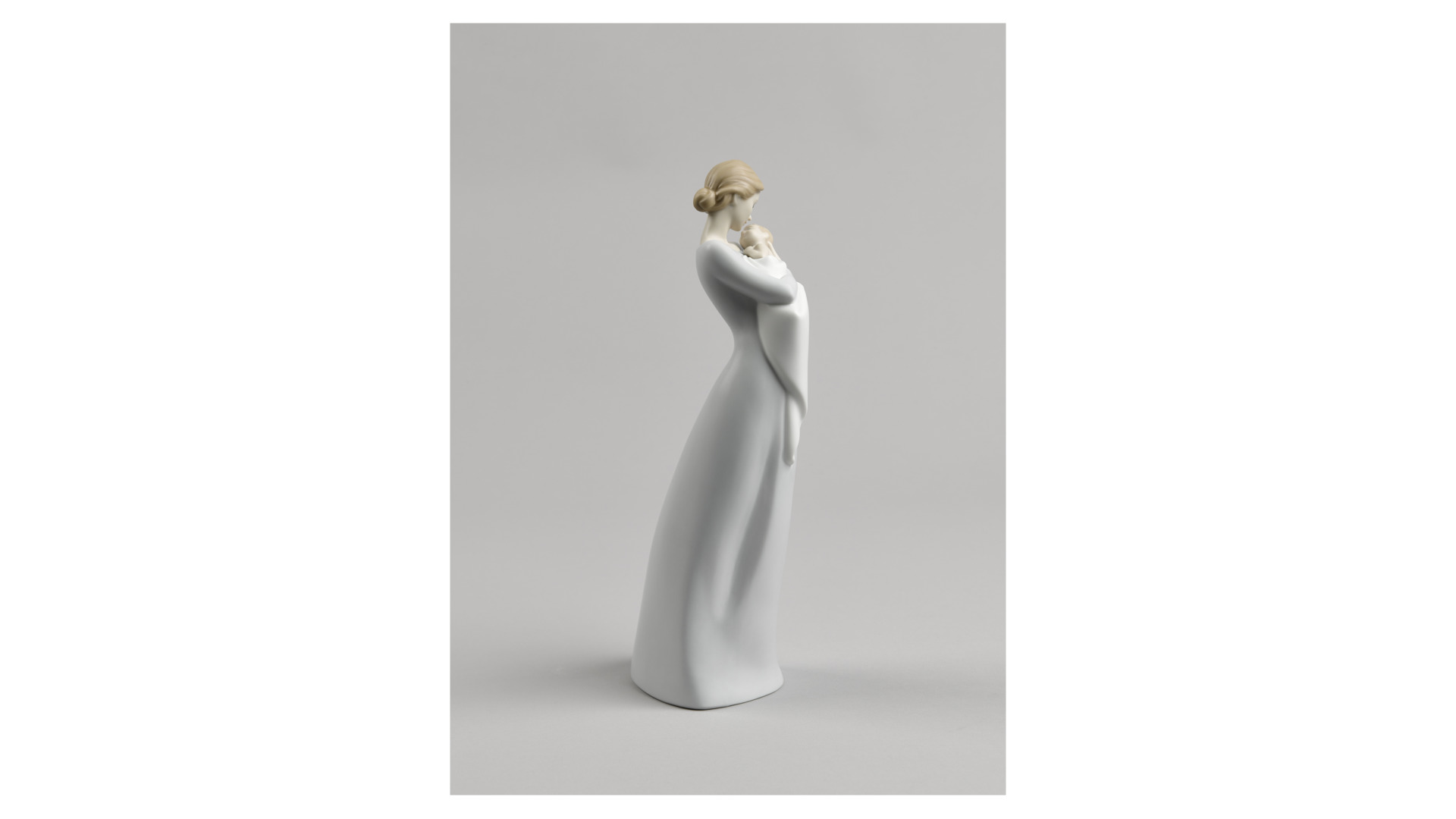 10669089 LLADRO Фигурка Lladro "Объятия матери" 31см Фарфор Lladró  - Вид №2