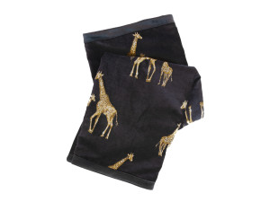 Бархатная вышитая вручную плед