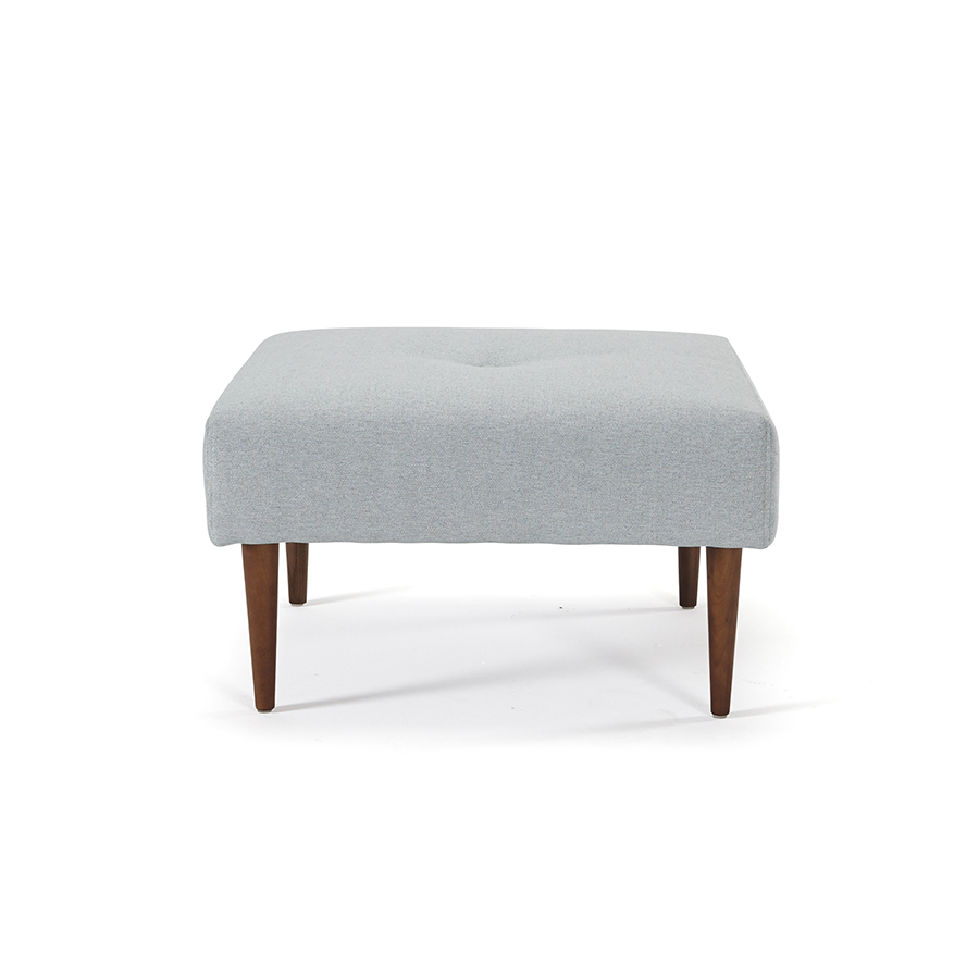 Пуф Recast с ножками из темного дерева и черной рамой, светло-голубой Innovation Living RECASTPF1 - Вид №1