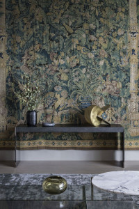 Деревянная прямоугольная консоль