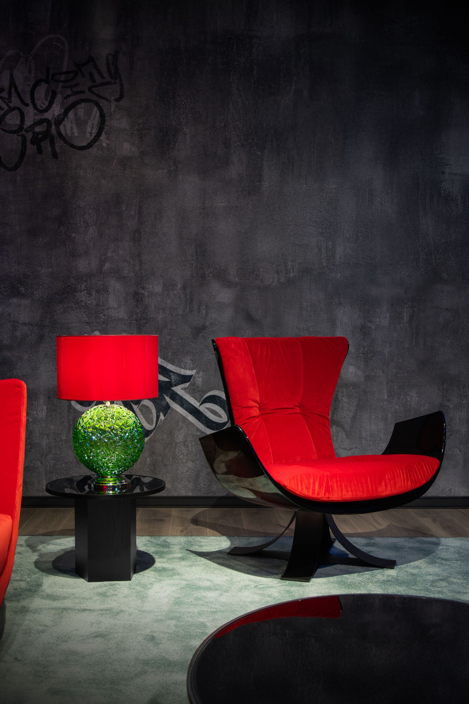 Тканевое кресло с подлокотниками Formitalia The Joker Capsule ARCH-00101129 - Вид №1