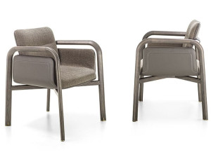 Тканевое кресло