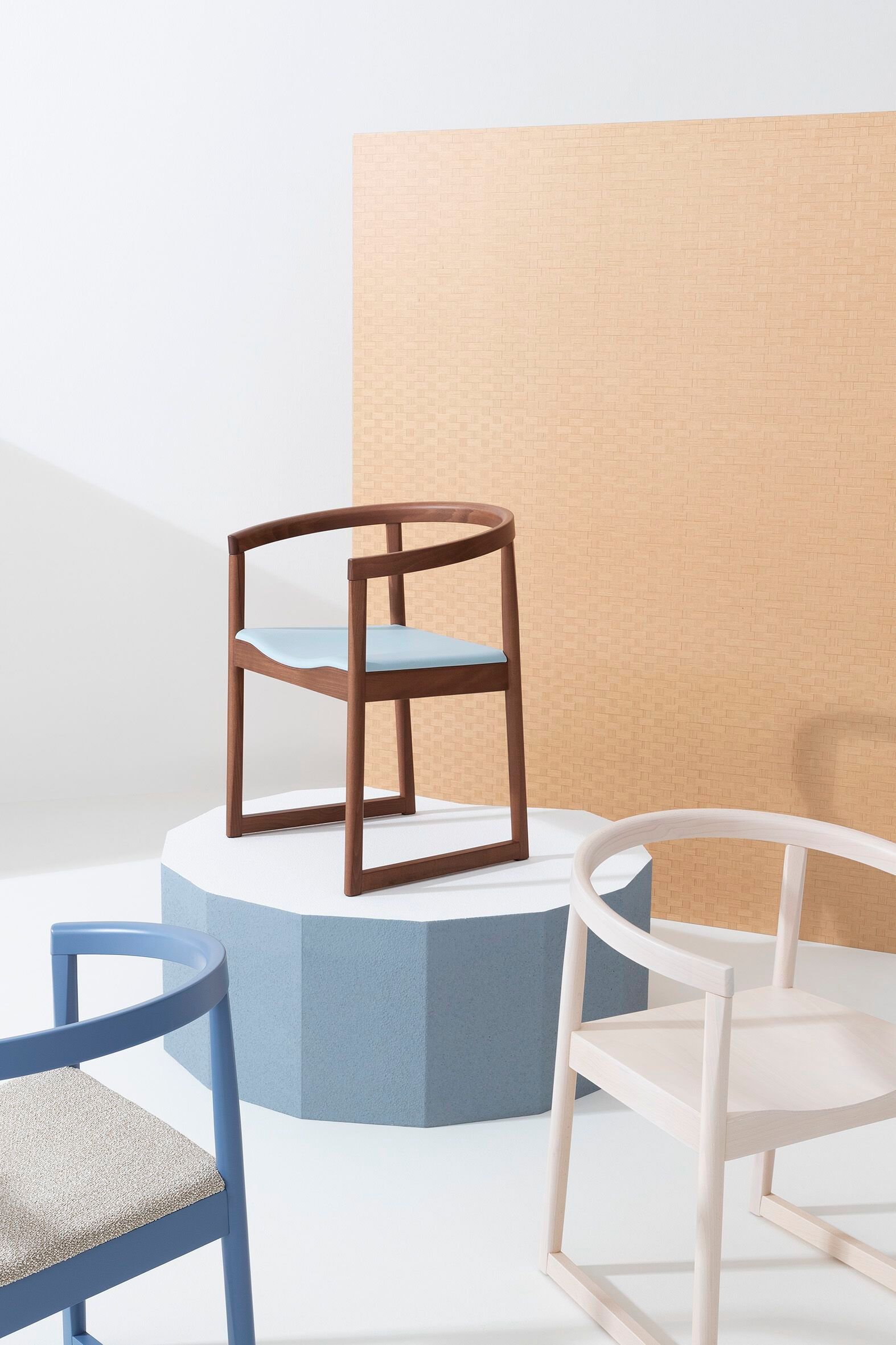 Стул из бука с подлокотниками со встроенной подушкой Billiani Nordica ARCH-00142243 - Вид №2