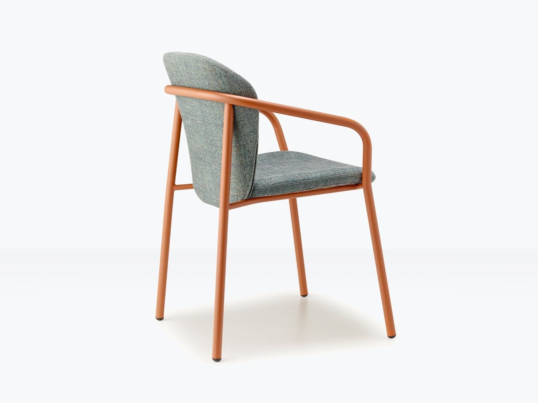 Мягкое стальное кресло с подлокотниками S-CAB Finn ARCH-00060775