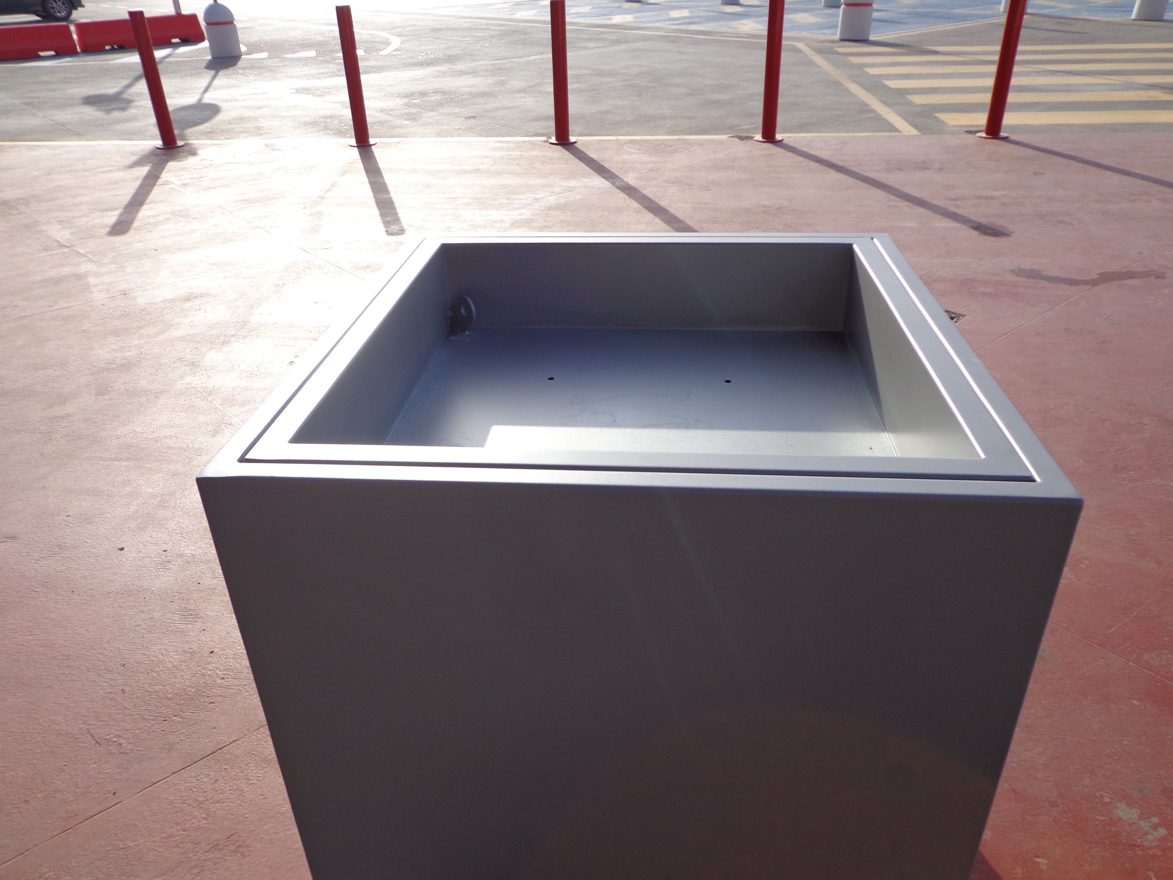 Квадратный плантатор из оцинкованного листа Viscio Urban Design FIORIERA ANTITERRORISMO ARCH-00086632 - Вид №33