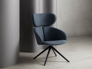 Тканевое кресло с подголовником