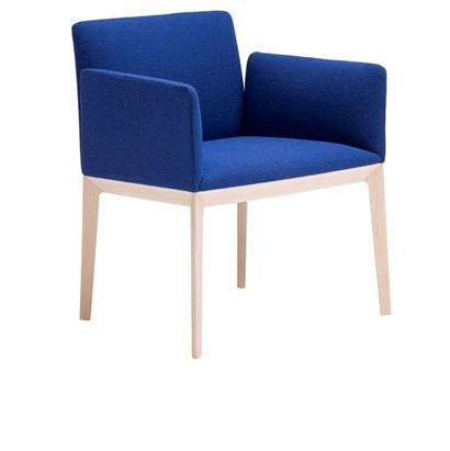 Andreu World Кресло из ткани с подлокотниками Pillow Bu1544 - Вид №1