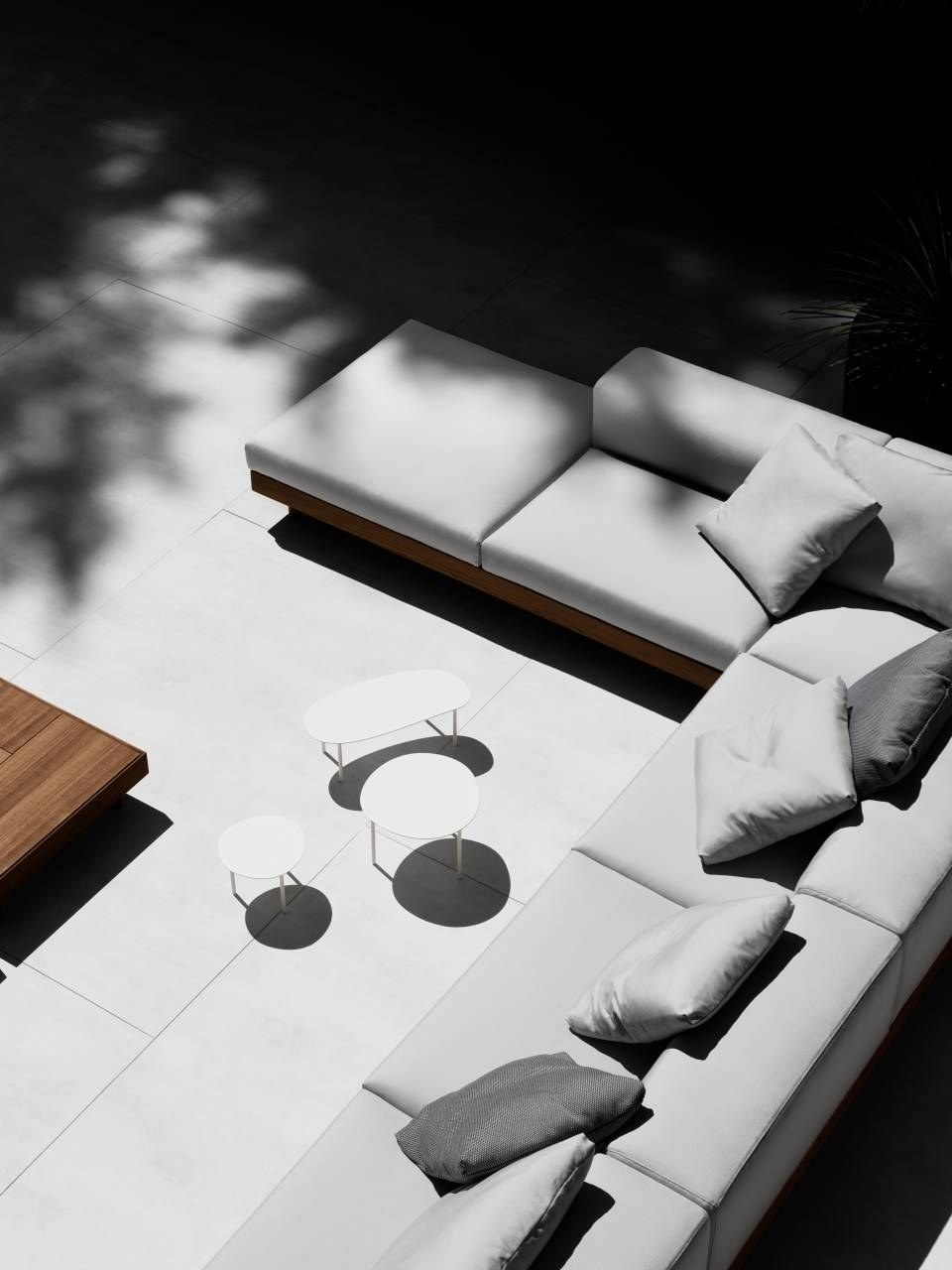 Сад диван из массива тикового дерева и ткани Living Divani Kasbah ARCH-00029400 - Вид №9