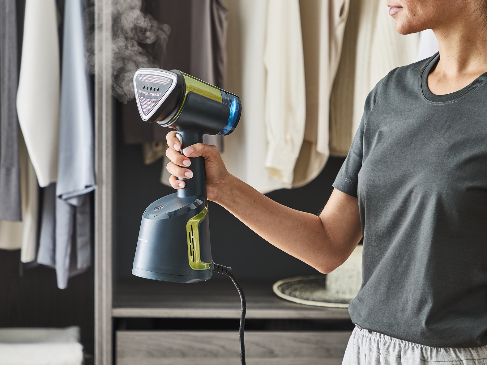 9254694 Отпариватель Tefal AeroSteam DT9810F0 черный STDN-0135466 - Вид №4